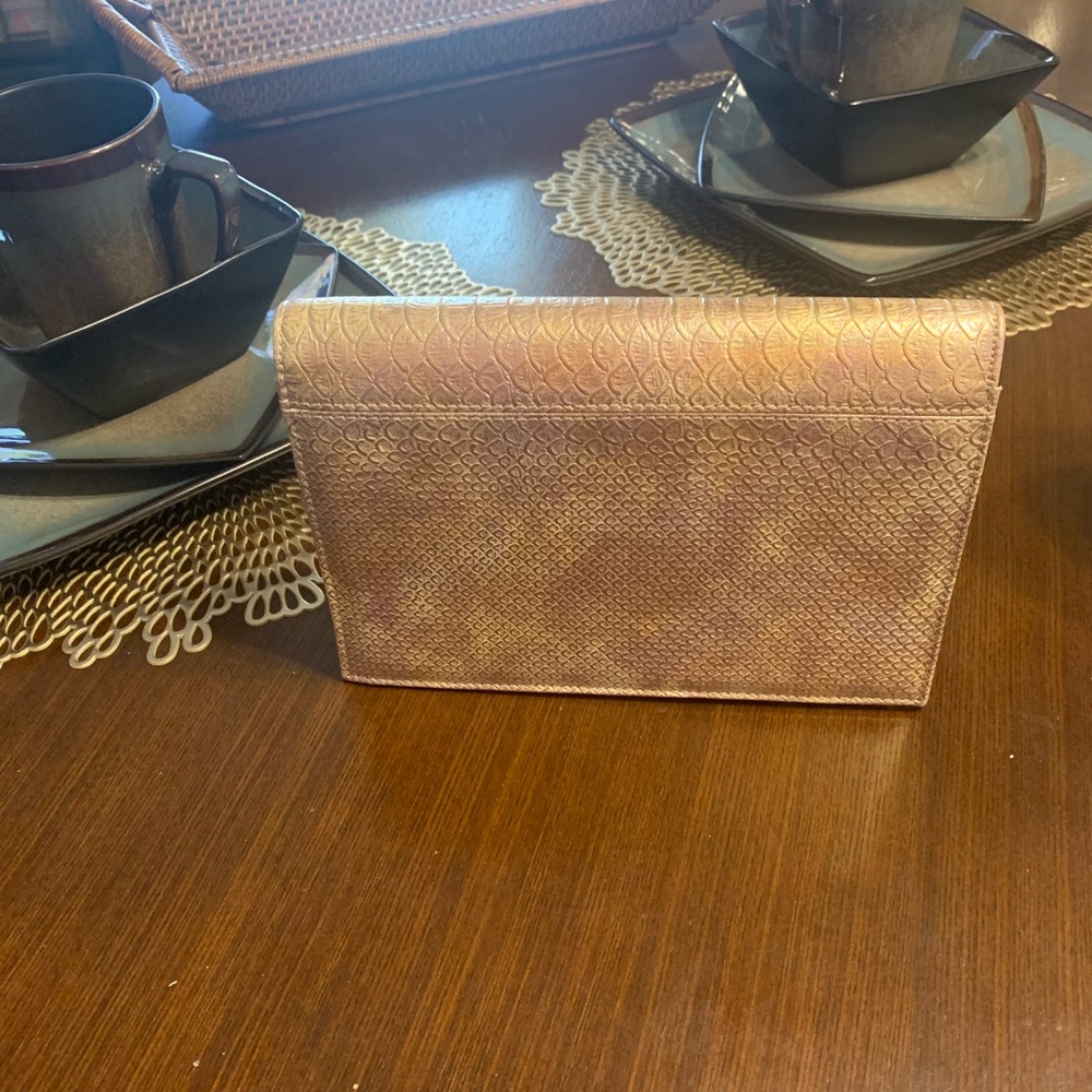 Purse - Picture 3 of 8